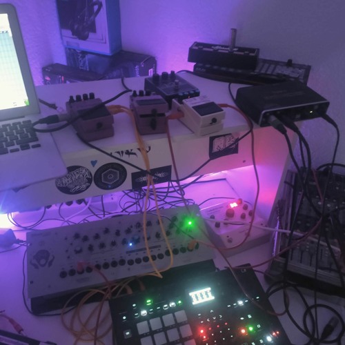 Extract Live 001 - Pekno - Flanger Time