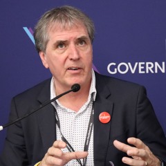 How can local places maximise the benefits of devolution to drive economic growth?