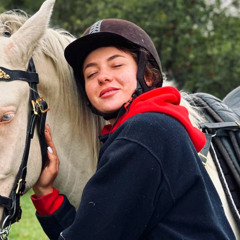 Amelia Thomas - Melody