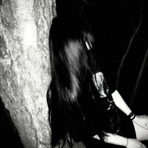 w̶h̶i̶t̶e̶l̶i̶n̶e̶s̶