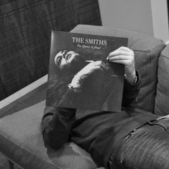 The Smiths - Pretty Girls Make Graves