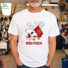 Snoopy Football Happy 4th Of July NC State Wolfpack T Shirt