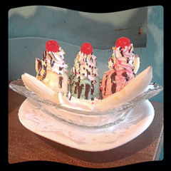 banana split:) (prod.尋 a.k.a Ging)