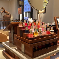 الـوصف فني يليق بأم الوصايف