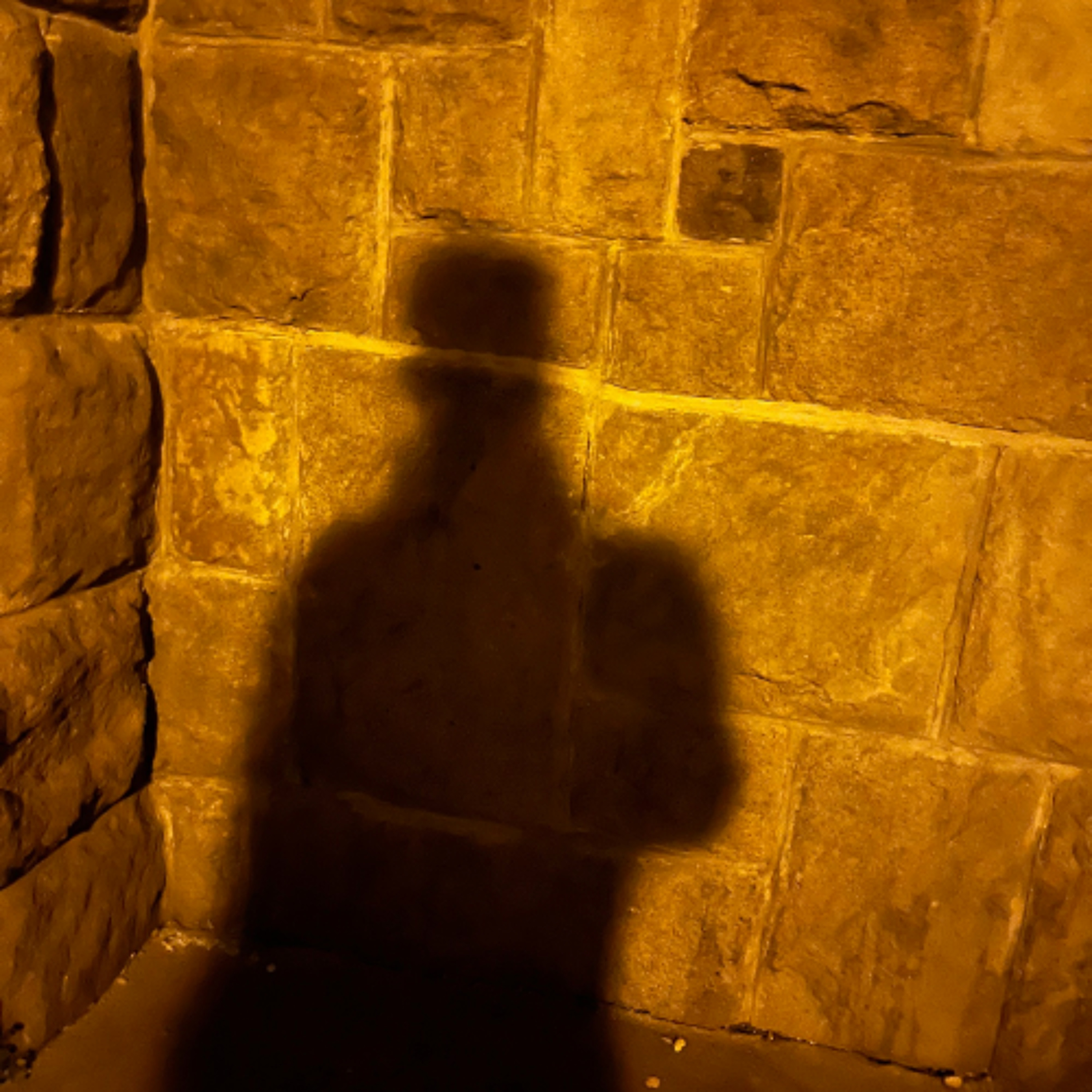 MoveMe: Weekend Trash_Volume 1 Live