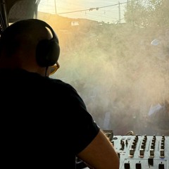 Bahnwärter Thiel Sunset Session @ Bomb Voyage Train | Minimal & Melodic | Nachtströmer Kollektiv