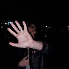 mustbejohn - Good To Me (damaged beyond repair by Le Niveau)