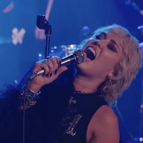 Miley Cyrus - Midnight Sky (Live from Whisky a Go Go) [#SOSFEST]