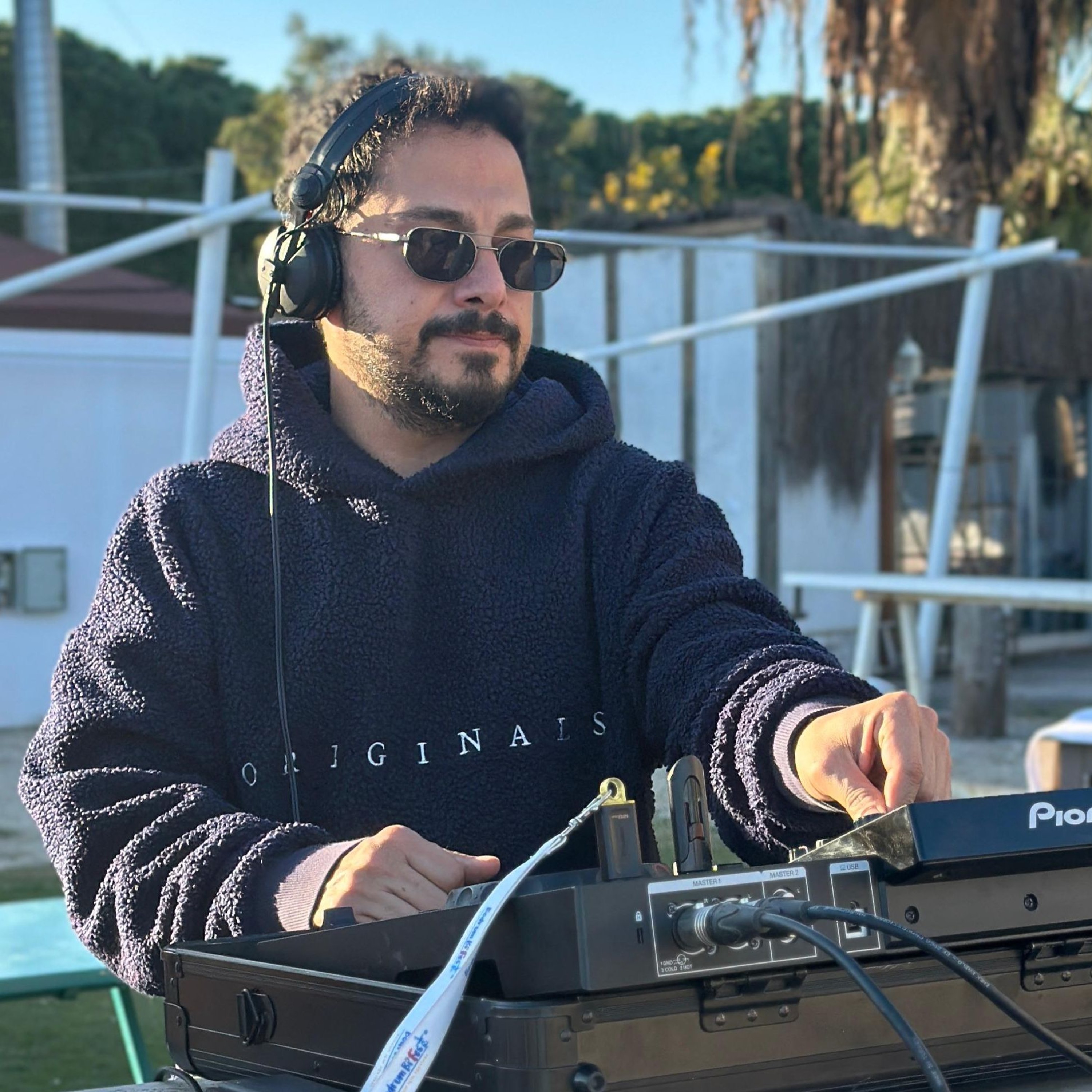 DANStronaut- Winter 2024 - Afro/ Melodic House/ Indie dance