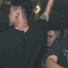 Khó Chịu Ghê - Quà Cá Mập