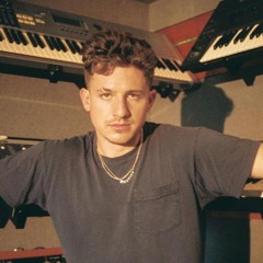 Charlie Puth - Stress Me Out (Scott Stanley Remix) [FREE DL]