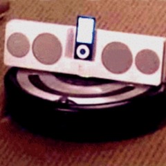 DJ ROOMBA