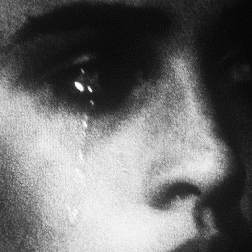 eyes tell me (slowed)