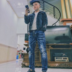 Vinahouse - Mỗi Thằng 8 Lít Gọi Đồ Lên Đi - Deejay Quân Đại Úy.m4a
