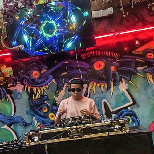 pm.player live from @AfterMood, Bogotá, Colombia.