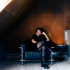 𝕋𝕖𝕔𝕙𝕟𝕠 𝕨𝕚𝕥𝕙 𝕂𝕠𝕟𝕘𝕠𝕝𝕖𝕤𝕖 𝕋𝕖𝕞𝕡𝕠