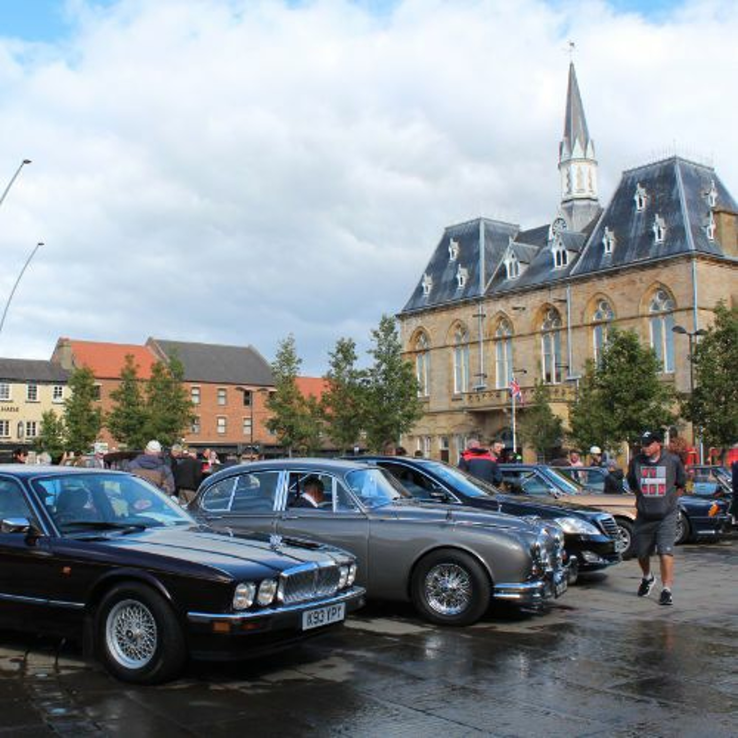 Classic cars at 2023 Heritage Festival with Northern Bygones