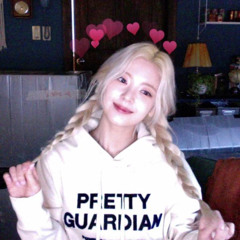 Lia – "Keep Me Waiting (The Bonfyre)"