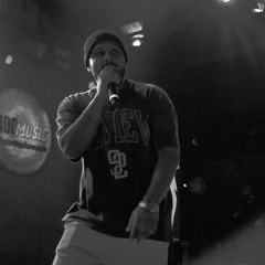 Kara Tren (ft. Skeç Saki)