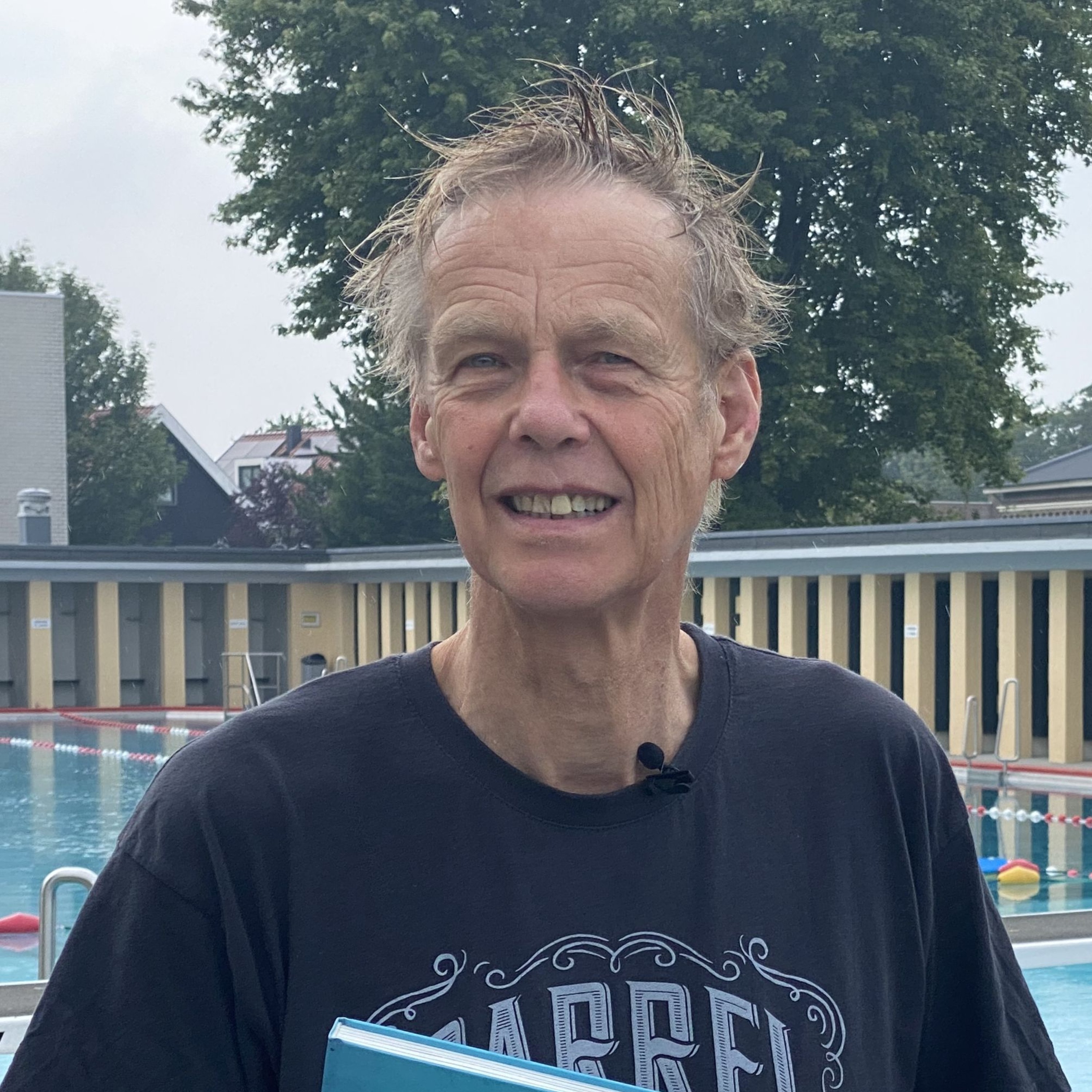 Hans Bakker (stichting Vrienden van de Houtvaart) kijkt vooruit naar het zwemseizoen episode artwork