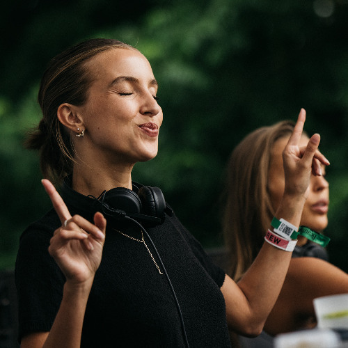 Our set at Mainstage Beauville