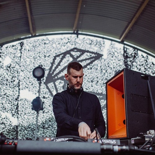 The Crave Mix 008 - Matrixxman