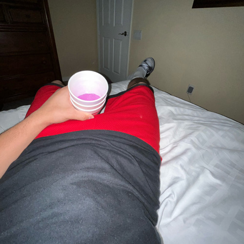 Burst ft. Aaronxlx (@prod.mateus)