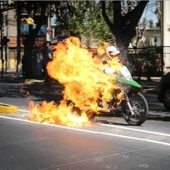 GatitxRefractario x Demian- El fuego