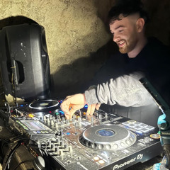RESIDENT MIX 001 - LUNKS NORFOLK SUNRISE SET (PIANOS/BREAKS)