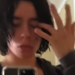 maggots bloat yur skin ugh