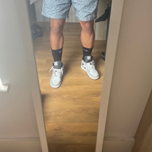 Zone out mixed by Dirty Rasta