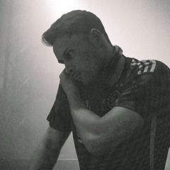 DECADANCE // Selected Tracks & Sets
