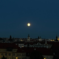 every second under the moonlight