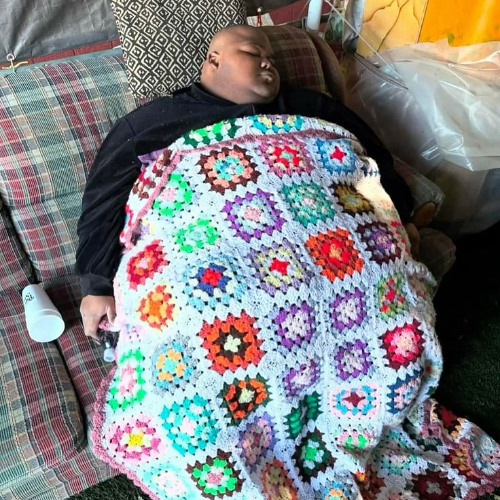 v8dareal556 - Dave Blunts (Prod. Jshxwty) [DREAMTHUGEXCLUSIVE]