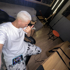 MEGA PRAS QUE GOSTA DE SENTAR DJ KARUSO MC JAJAU