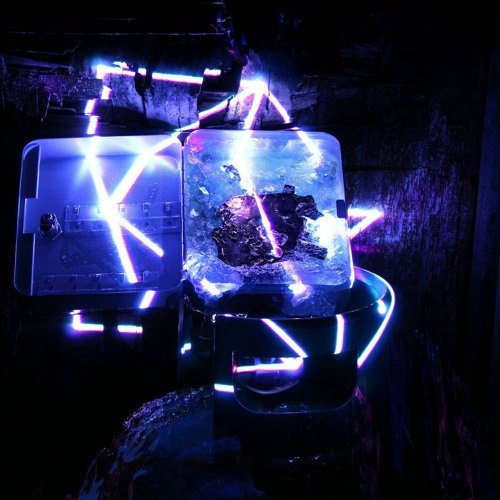 WEȽ∝KER - 'velarized' (from CON033, 'GULP')