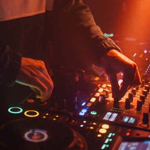 BNZN B2B TINA TURNUP @TOPSPIN TECHNO (04.05.2023)