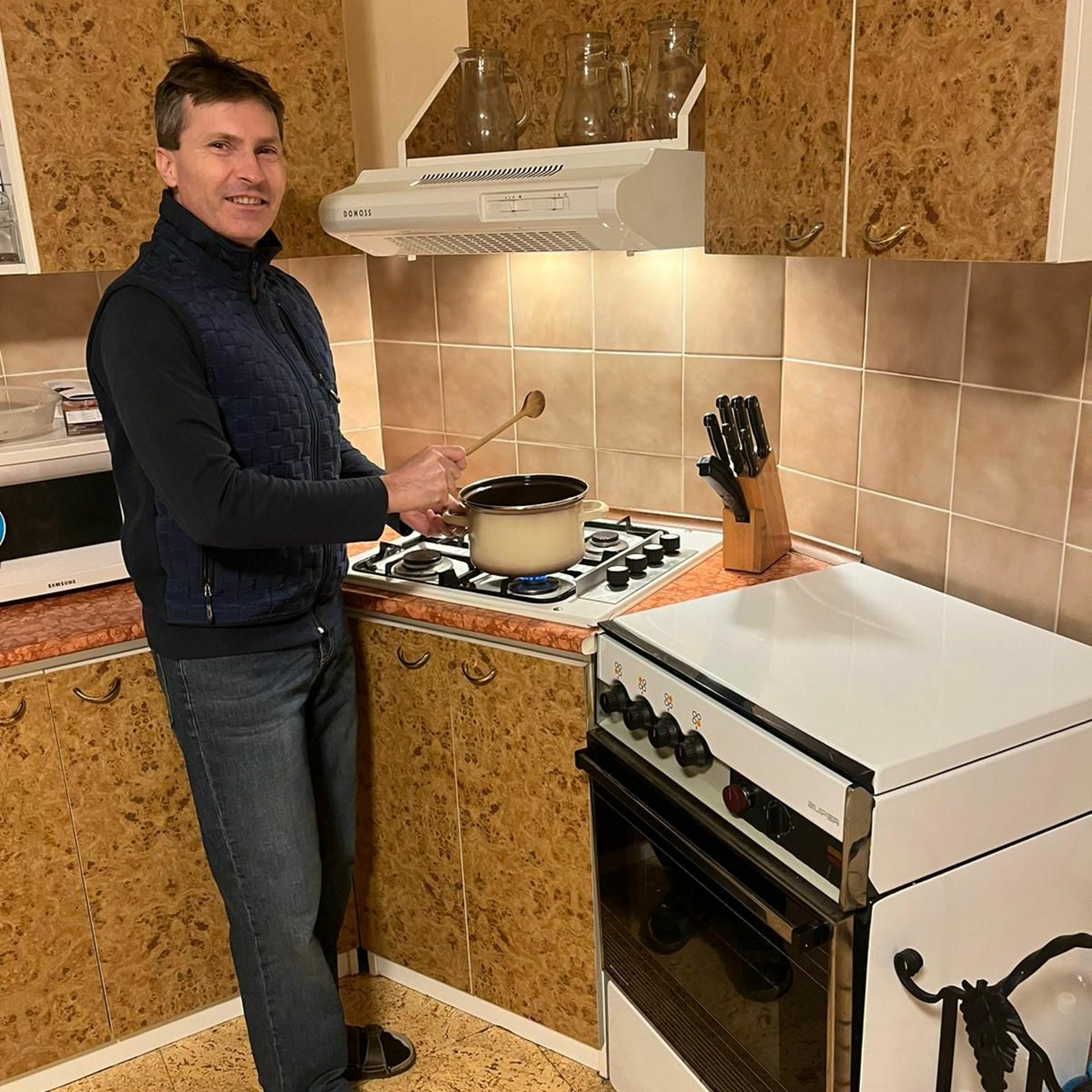 Pôstna pochúťka kňaza Jozefa Kuneša: Zapekané baklažány s parmezánom a paradajkovou omáčkou episode artwork