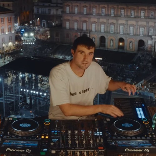 Fred again.. - Rooftop Live set (Fede’s Roof, Naples)