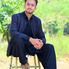 Kaly Reh Gaye Han Ak Ky Bey Gye Han Zeshan Rokhri Top Status