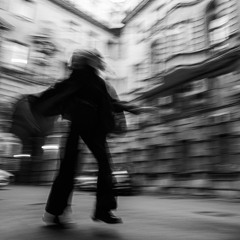 PICK UP THE PHONE - TG