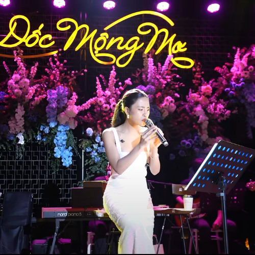 Hà Nhi - Rất Lâu Rồi Mới Khóc