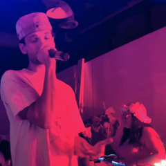 untitled Brady ft tkells