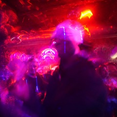 You mind if this brother speak a little House music?