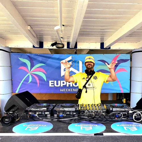 Copy of euphoria weekender 2024 😎