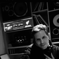 Mike Pifer Live @ Macanda HiFi - August 13th 2022