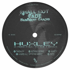 PREMIERE: Huxley - Patsy