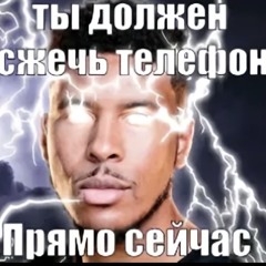 слева едет гелик, а справа едет ламба