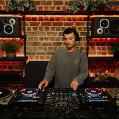 19.10.2025 Malo Z | Microwave Studio