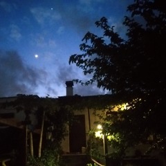 CHAPTER 1 - En Casa